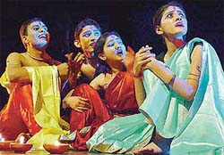 A scene from Girish Karnads Hindi play Nagmandal that was staged at Tagore Theatre