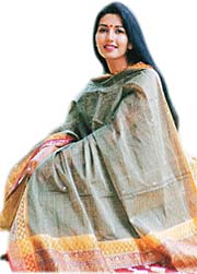 Deepti Bhatnagar: Celebrating a decade in showbiz