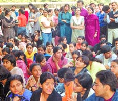 MAMC students resolved that they would continue to demonstrate even at the risk of jeopardising their careers