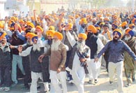 Hundreds of SAD activists march from the Model Town Extension gurdwara to court arrest
