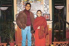 Abhishek Bachchan and Esha Deol during the shooting of LoC at the Forest Hill Golf and Country Club, near Chandigarh, on Thursday evening.