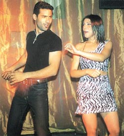 Models at the fashion theatre 
