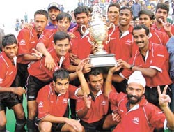 Air India players with the Shastri Cup 