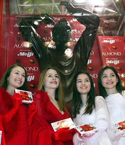 A chocolate-covered David Beckham statue is unveiled