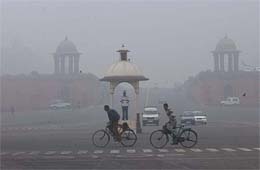 Delhiites woke up to a foggy morning