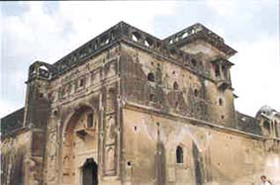 Birbal ka Chhatta: Built during Shah Jahans reign 