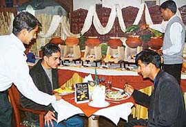 Dumpukht cuisine at the buffet