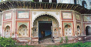 A picture of neglect: The main haveli of the Kalsia rulers in Chhachrauli