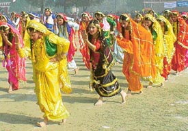 Maa tujhe Salaam
