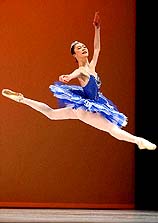 16-year-old Chinese dancer, Danqing Xu competes in classical variations at the 31st edition of the Prix de Lausanne