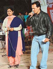Contestants take part in the Mohd Rafi evening