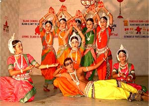 The artists of Nrutyasala perform during the inaugural function of Mass Movement