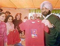 The Punjab Chief Minister, Capt Amarinder Singh, releases a souvenir of the Patiala Heritage Festival on Saturday.