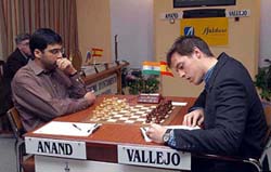Spain's Francisco Vallejo takes note as India's Viswanathan Anand watches on