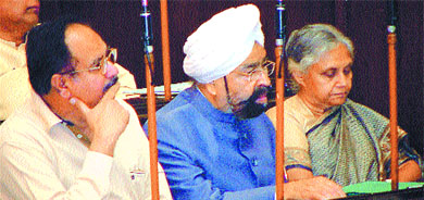 Ministers Dr A. K. Walia, Mr Mahender Singh Saathi and Chief Minister Sheila Dikshit on the first day of the Budget session