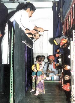 PULLING STRINGS FOR A CULTURAL CAUSE