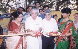 Chairman of the Delhi Public School Society Narendra Kumar inaugurating
