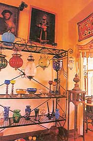 Group objects of varying heights but similar style together