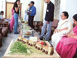 Participants being questioned about recipes