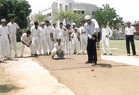 Veteran coach Ramakanth Achrekar inaugurating the Bhagatram Vij Memorial Cricket Tournament at the Paschim Vihar Sports Complex