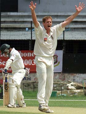 South African bowler Shaun Pollock celebrates after dismissing Bangladeshi batsman Habibul Bashar