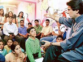 Actor Mangal Dhillon interacts with the participants of a summer workshop at Trainers Den