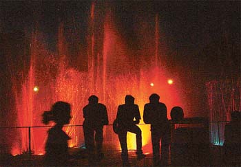 WATER VOLCANO
