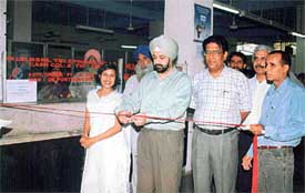 The GM, BSNL, Mr G.S. Julka inaugurates a counter celling its products at the CPO 