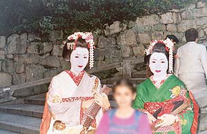 A meeting with Geishas