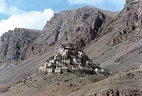 The fortress-like Ki monastery: Daunting heights.
