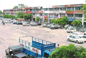 A scene of the main market of Sector-40C