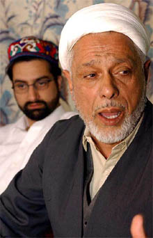 Moulvi Abbass Ansari speaks to mediapersons
