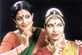 Rashmi Bhattacharya with guru Geeta Chandran