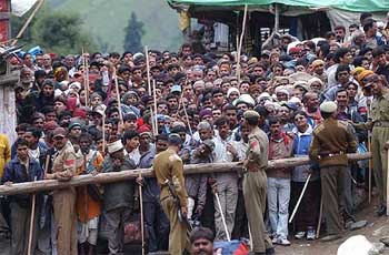 Policemen control Amarnath pilgrims
