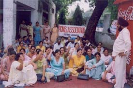 PCMS doctors agitate against the decision to abolish the NPA at the Civil Surgeons office