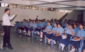 Dr Dinesh Badyal, lecturer, Department of Pharmacology, CMC, addresses students of Bhartiya Vidya Mandir, Kitchlu Nagar