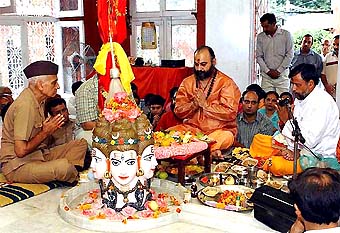 A priest performs Charri Mubarak puja for the Amarnath Yatra