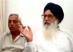 Mr Parkash Singh Badal, President, SAD, addresses mediapersons at Bathinda on Friday