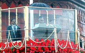 Prime Minister Atal Bihari Vajpayee addresses the nation from the ramparts of the Red Fort on the occasion of the 57th Independence Day in Delhi