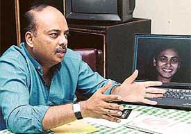 Dr Sushant Umre talks about share a smile and serve a smile programmes launched by the Smile India Foundation