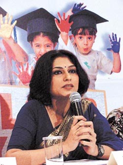 Rupa Ganguly, one of the judges at the ‘Colour Your Future’ painting contest