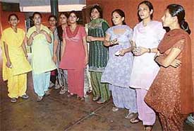 Inmates of Bal Bhawan Working Womens Hostel, Sector 23, demand expulsion of their warden