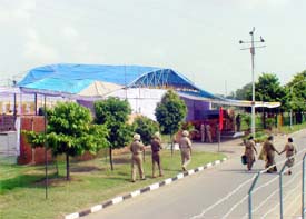 The organisers of the Kisan Mela make preparations for the Presidents visit at PAU, Ludhiana
