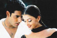Abhishek Bachchan and Aishwarya Rai in Kuch Naa Kaho