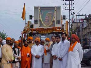Activists of Partap Jyoti Yatra, which reached Jalandhar on Saturday