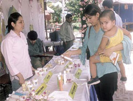 A visitor at the Health and Beauty Fair 2003 at Dilli Haat