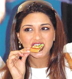 Sonali Bendre at the opening of Domino’s outlet at Gurgaon