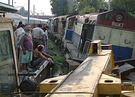 A tragedy was averted as an alert railway man changed track of an engine which rammed into a stationery crane and a railway electrification project engine in Amritsar