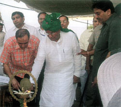 Haryana Chief Minister Om Prakash Chautala inaugurating the Ch. Devi Lal Gold Cup Freestyle Wrestling Tournament