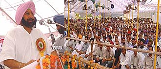 Capt Amarinder Singh, Chief Minister of Punjab, addresses a meeting of the All-Himachal Truck Operators Association at Kotla
